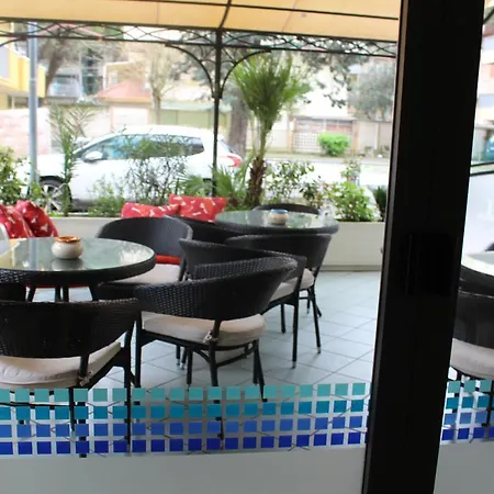 Chris Bellaria-Igea Marina