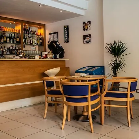 Chris Bellaria-Igea Marina