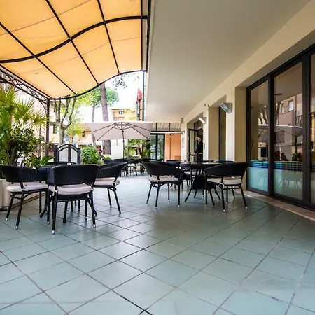 Hotel Chris Bellaria-Igea Marina