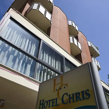 ホテル Chris
