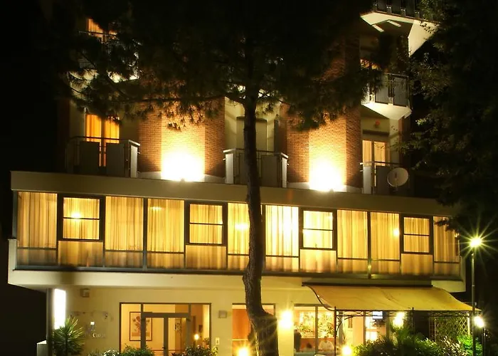 Hotel Chris Bellaria-Igea Marina