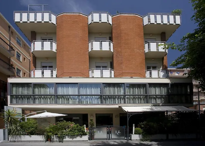 Chris Bellaria-Igea Marina