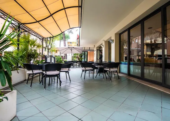 Hotel Chris Bellaria-Igea Marina